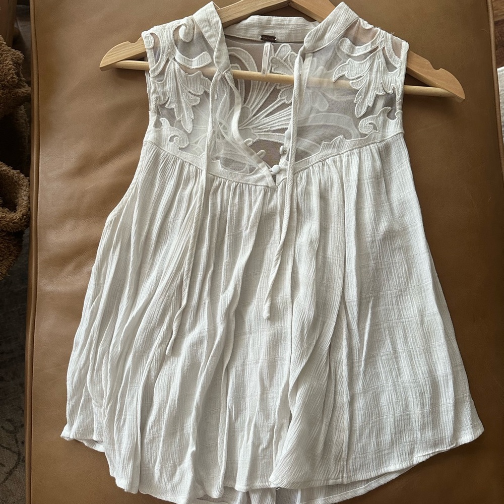 Free people xs white free flowing blouse